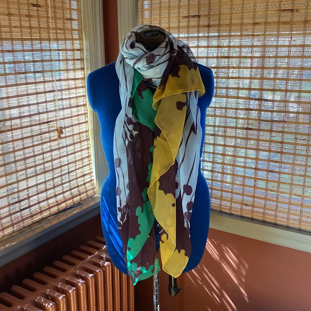 Diane Von Furstenberg scarf/wrap